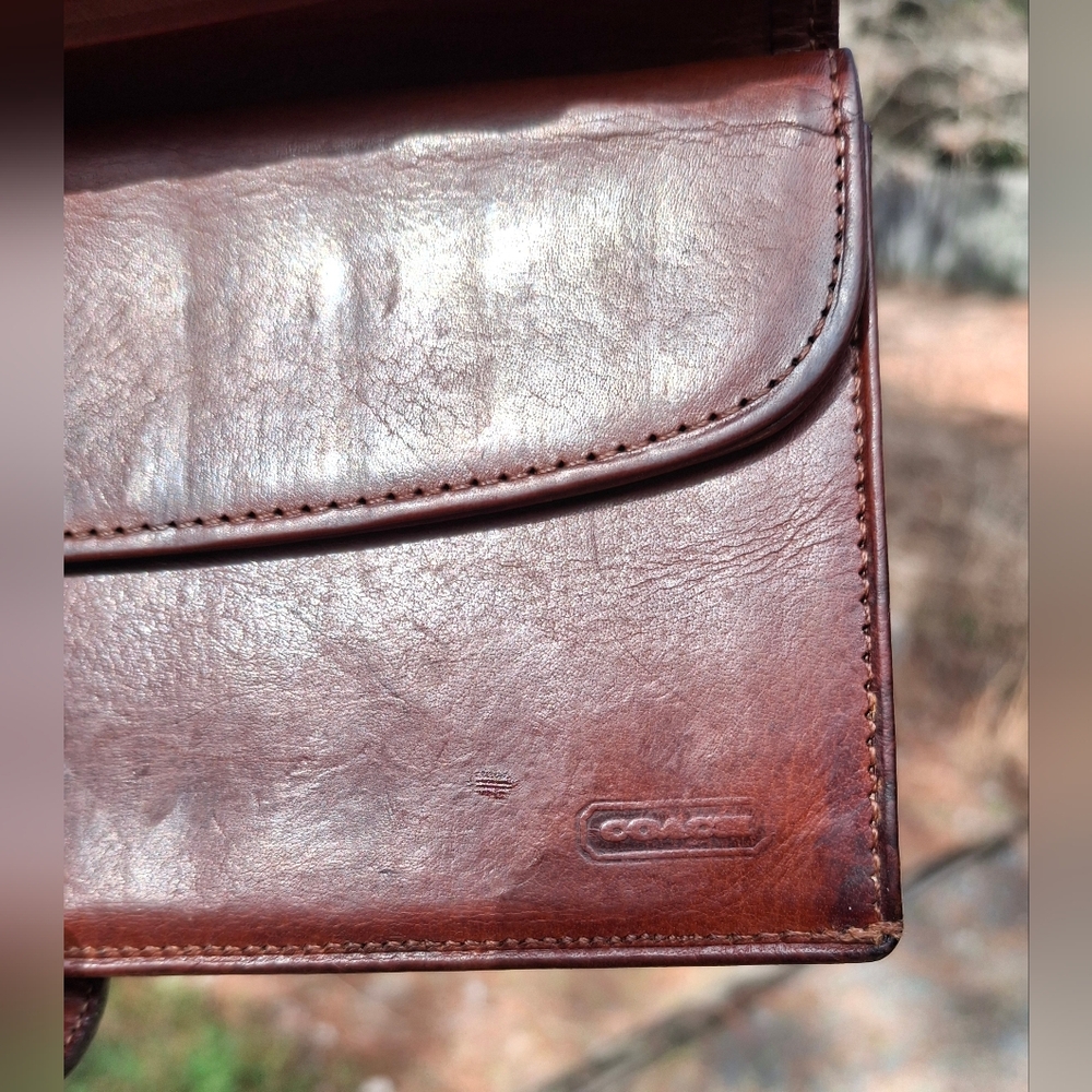 Vintage Coach Rich Brown Water Buffalo Bifold Long Wallet Tab And Loop Closure - Picture 10 of 13